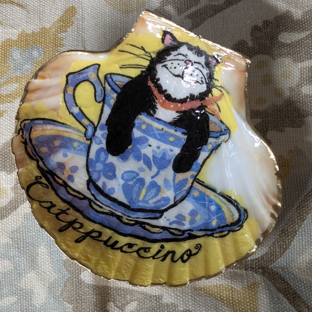 Handmade Decoupaged Scallop Shell Cat Lover Decor 4.5" Blue Yellow Gold Edged